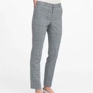 NWT Women’s Banana Republic Factory Ryan Curvy Fit Straight Gray Plaid Size 6